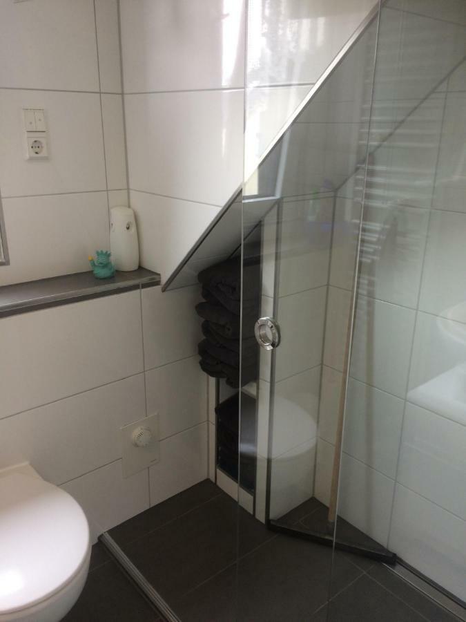 Frankes Lodge Apartment Mit Garten Und Pool, 6 Einzelbetten, Parkplatz Essen Exterior foto